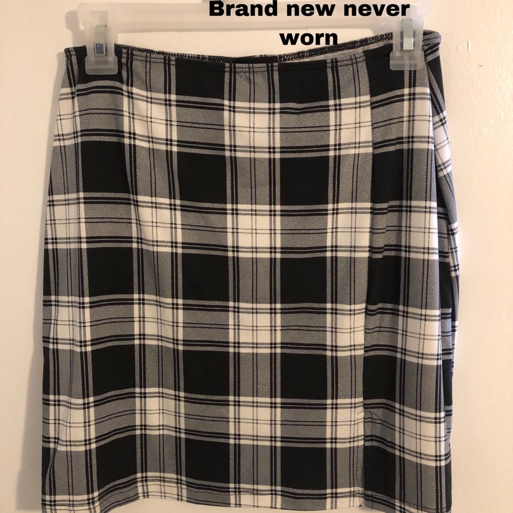 Black Plaid Print Thigh Slit Mini Skirt